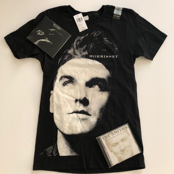 the smiths shirt hot topic